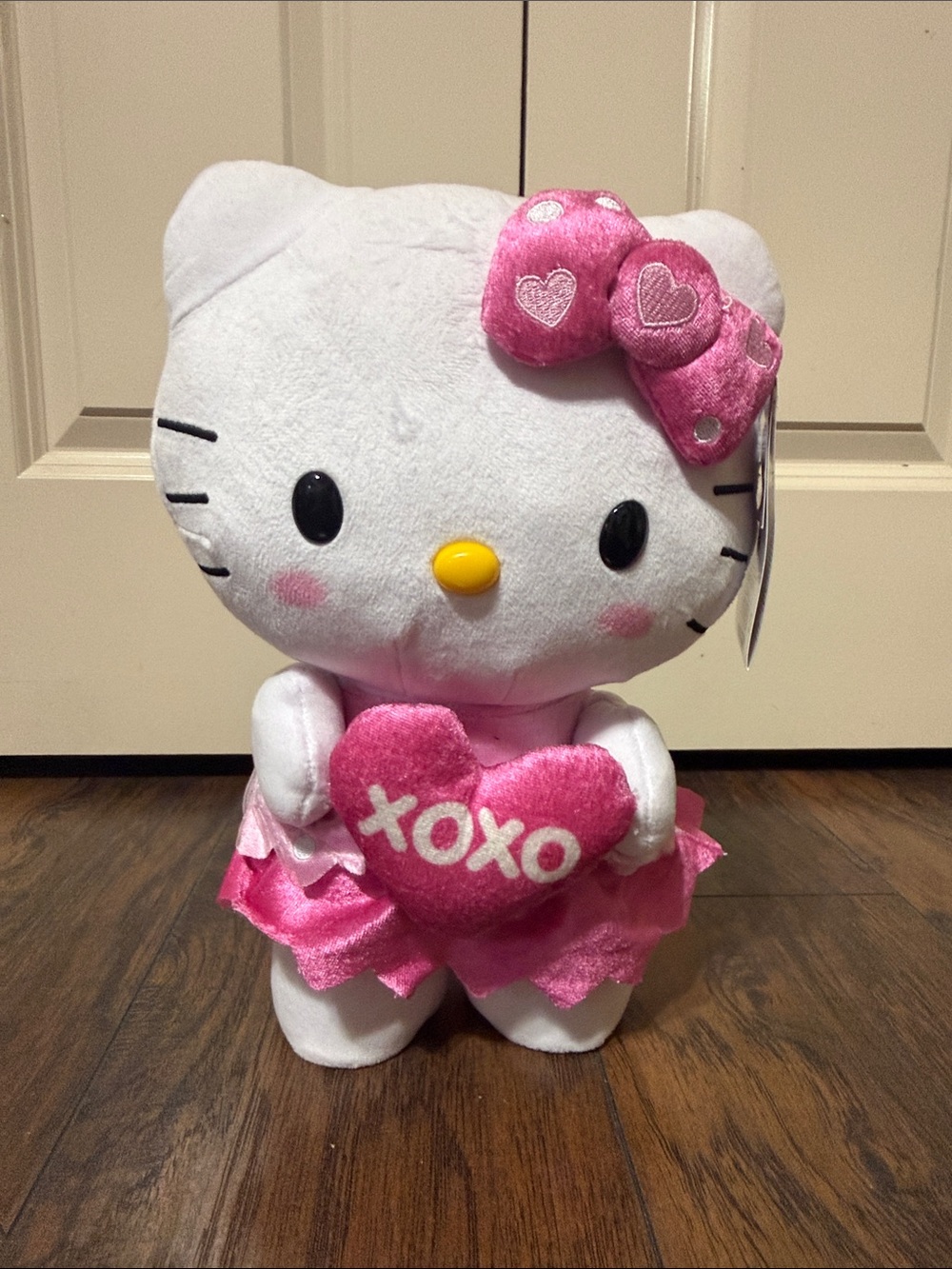 Hello Kitty White Plush with Pink Bow and Heart